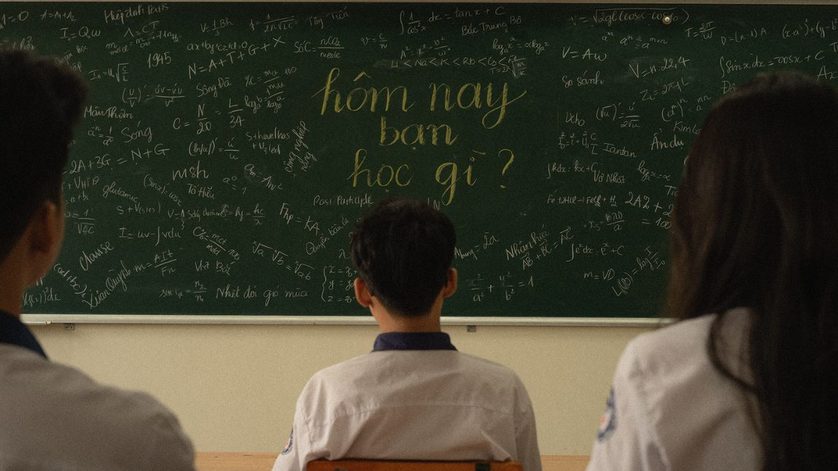 Áp lực học tập