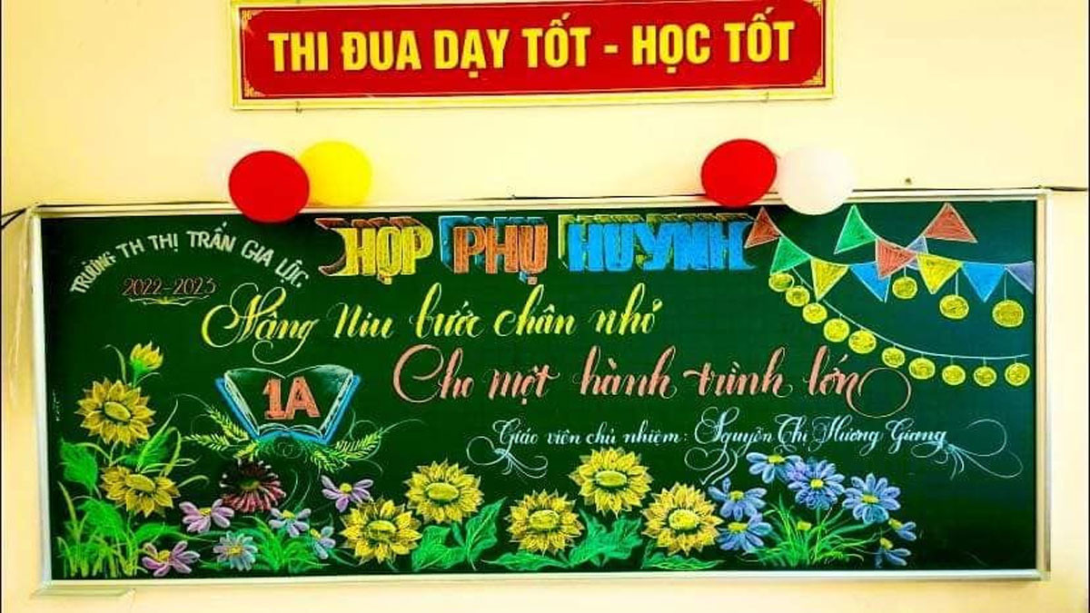 Bảng họp phụ huynh thể hiện sự quan tâm từ giáo viên
