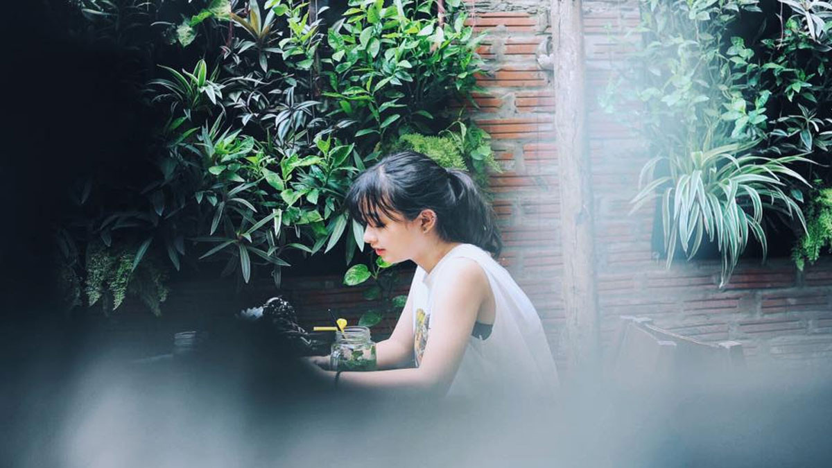 Góc quán cà phê yên bình giữa lòng thành phố