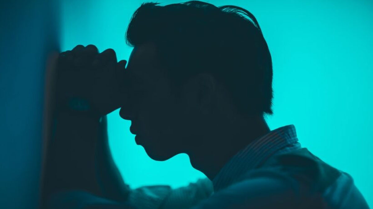 Hình ảnh đau khổ