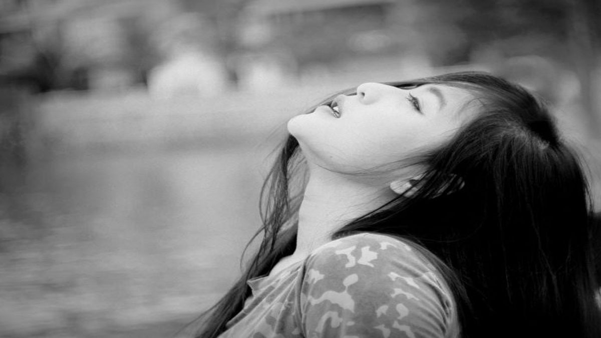 Hình ảnh đau khổ tình yêu