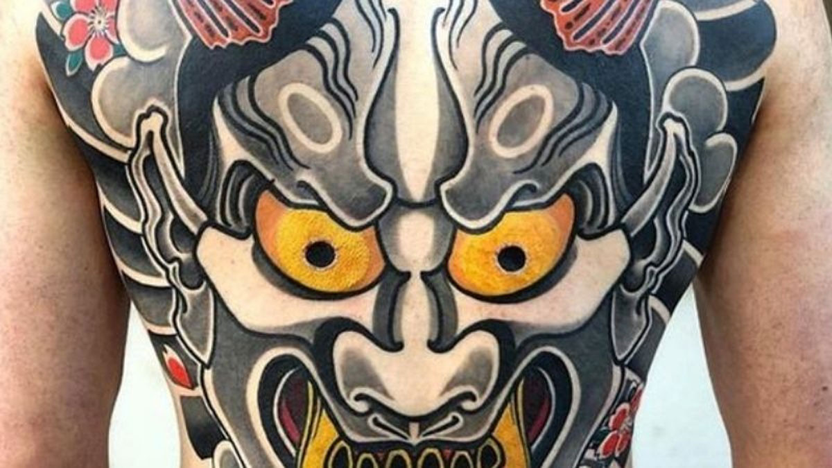 Hình xăm full lưng mặt quỷ Nhật