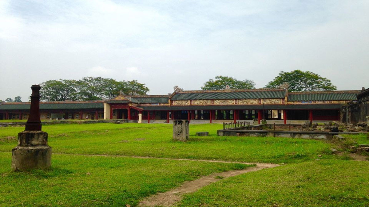 Kiến trúc cổ kính Huế