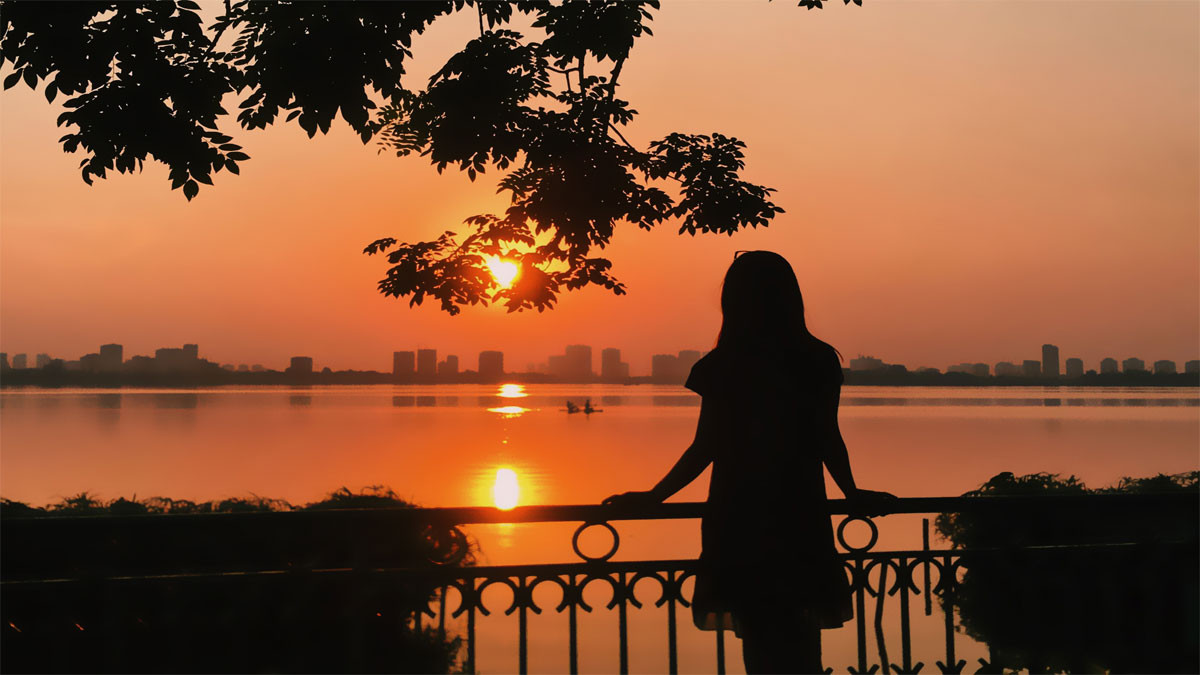 Nỗi buồn trong hoàng hôn
