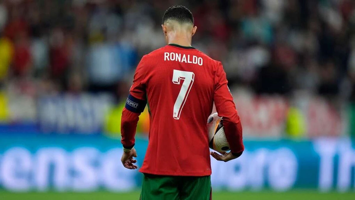 Ronaldo Celebrating Goal